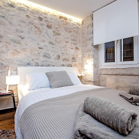 Luna Rooms And Studios روفينج المظهر الخارجي الصورة